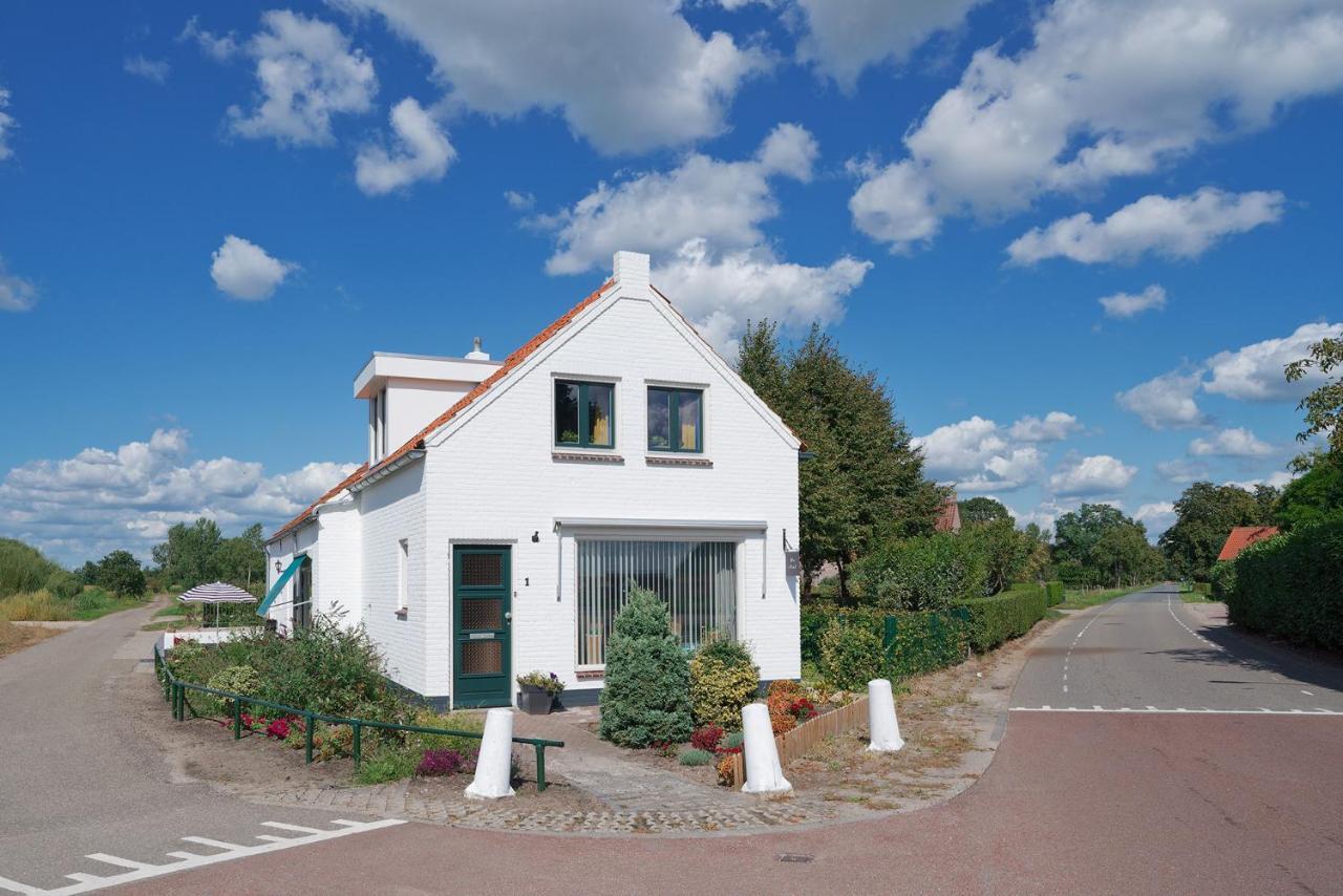 Hotel De Stal Kaatsheuvel Exterior foto